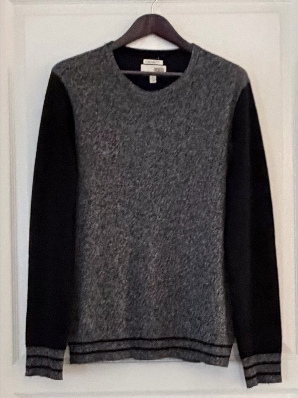 1901 Gray Crewneck Wool/Cashmere Sweater with Black Sleeves